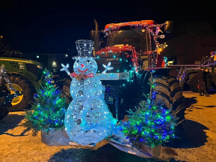 Farmers on Christmas Lights Tour