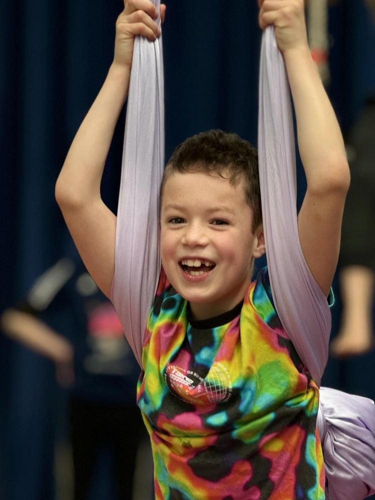 AERIAL CIRCUS TASTER FOR 6-10yrs